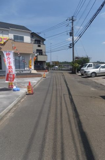 【前面道路含む現地写真】 | 前面道路（南側より撮影）