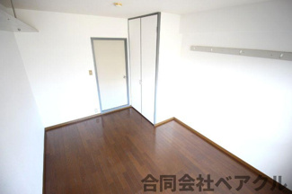【寝室】 | CIEUX京都 | 使い勝手のいい寝室です