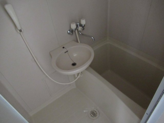 東原タリアセンの浴室