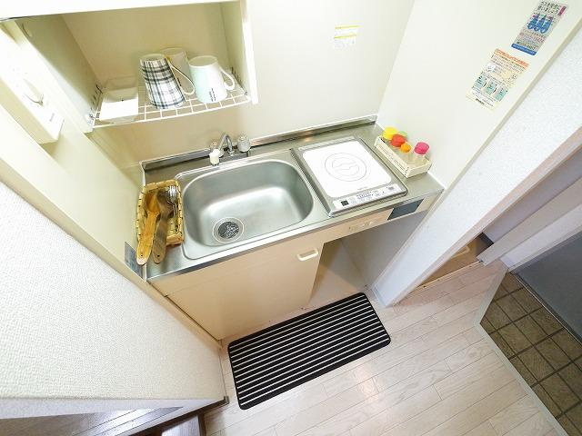 シティパレス佐保川P-7のキッチン|お料理しやすいキッチンです