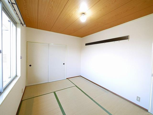 クレール千原Bの内装|内装は落ち着いています