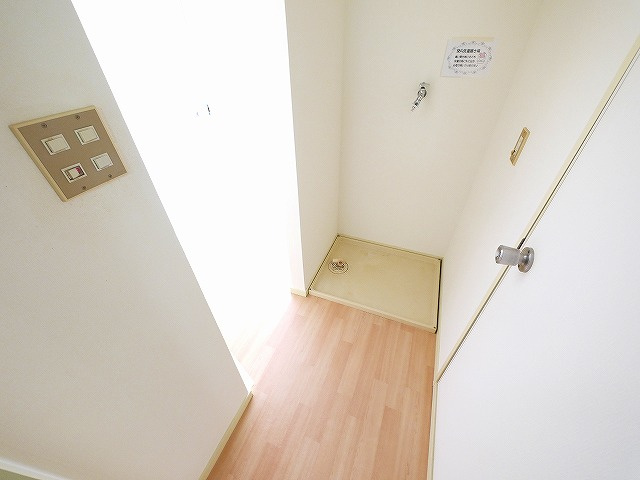 クレール千原Bの設備|室内洗濯機置き場