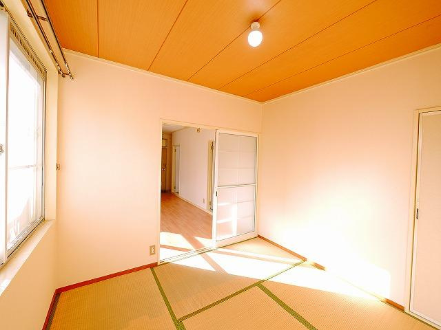 クレール千原Bの和室|和室、ちょっとしたくつろぎスペースにいかがでしょうか