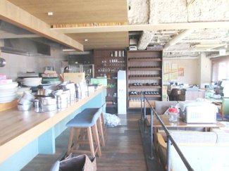 【内装】 | 駅前にある飲食店の居抜店舗