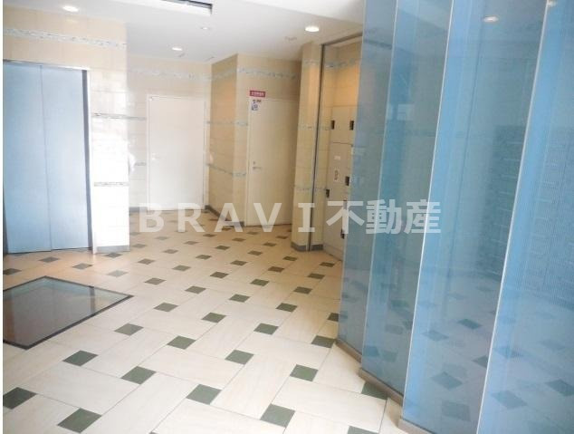 SERENiTE日本橋SUD（セレニテニホンバシエスシュッド）　BRAVI不動産のエントランス|【SERENiTE日本橋SUD】エントランスです