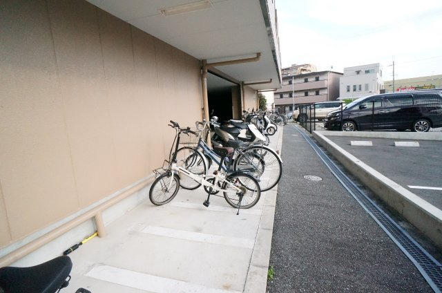 クレール宝塚Ⅱのその他共用部分|駐輪スペース