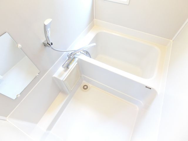 ストークハイツ北野田の浴室