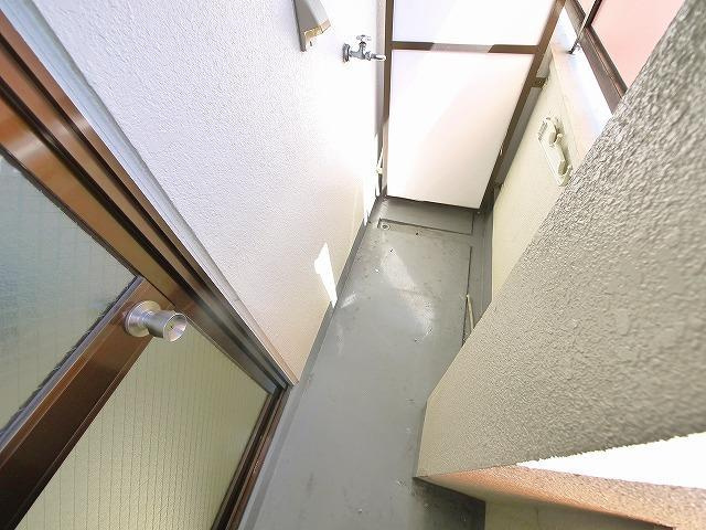 泉都ハイツのバルコニー|広々としたバルコニーです