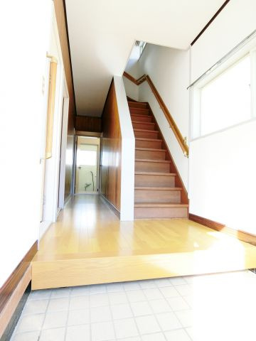 山武郡九十九里町西野の一戸建ての玄関
