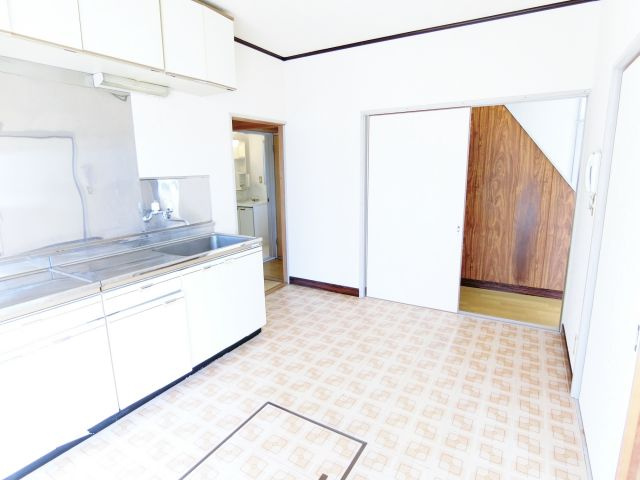 山武郡九十九里町西野の一戸建てのキッチン