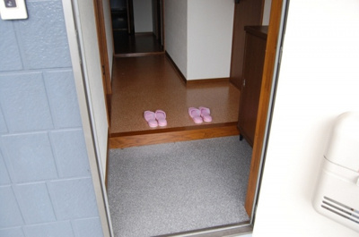 【玄関】 | サープラス石塚Ａ | ※同建物同型別のお部屋
