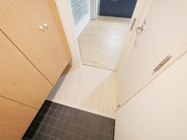 ＣＵＢＥの玄関|収納もある玄関です