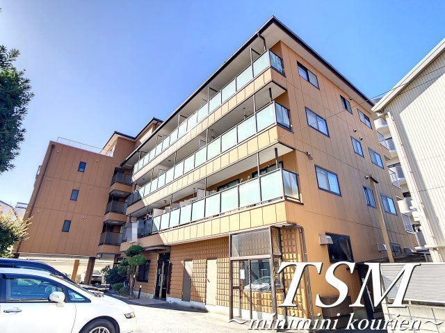 アビタツィオーネ香里園の外観