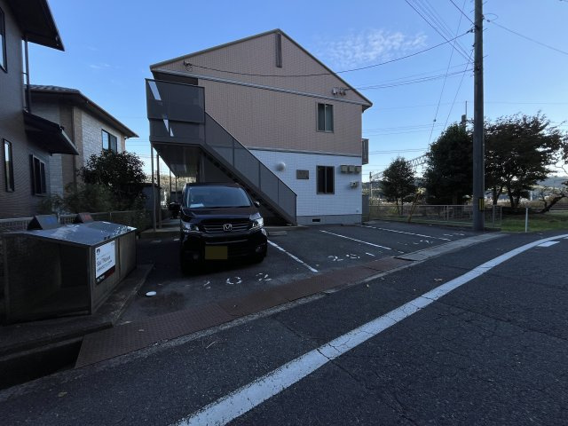 タートルテイルの駐車場