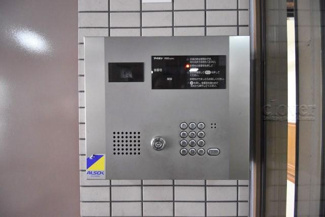 【エントランス】 | オートロック完備