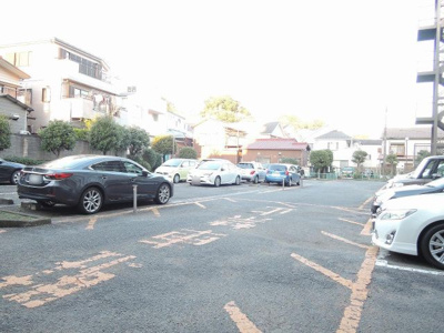 【駐車場】 | サンハイツ三溪園