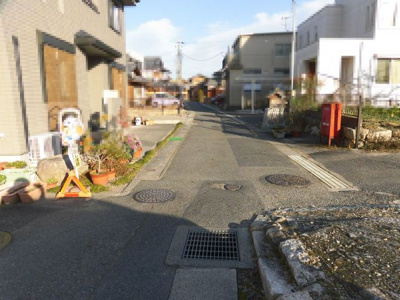 【前面道路含む現地写真】 | 大津市本堅田2丁目7-9　新築一戸建て