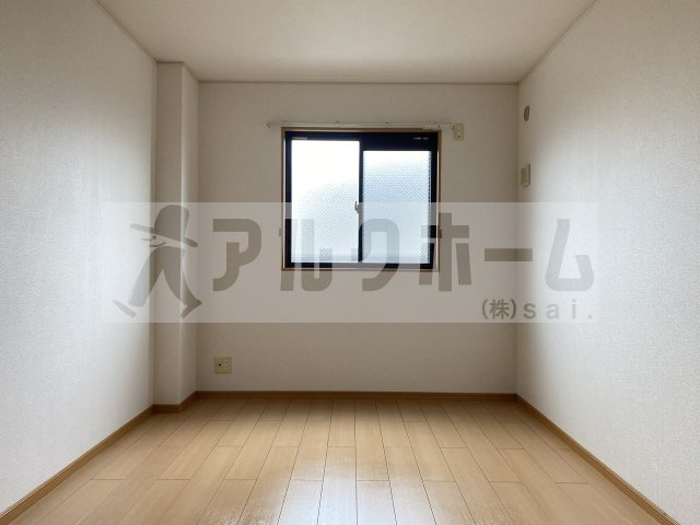 ディオーネ・ジエータ・イーストの洋室