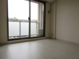 【洋室】 | ルネ和田町ツインプラザ