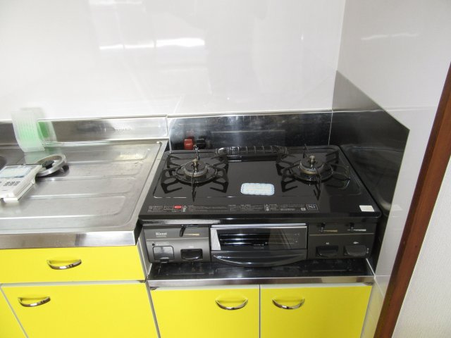 VESTA七日町のキッチン