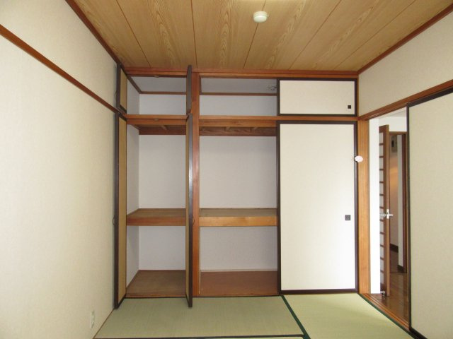 VESTA七日町の収納