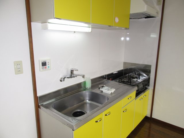 VESTA七日町のキッチン