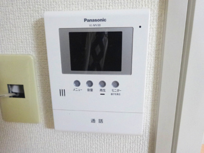 【その他】 | サンヴェールＢ棟 | 訪問者をカラーモニターで確認、録画も出来るので安心です。