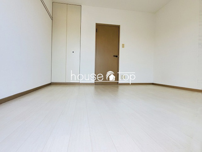 【洋室】 | ポルタヴィオン・Ｋ（鳴尾駅・武庫川女子大学・兵庫医科大学）