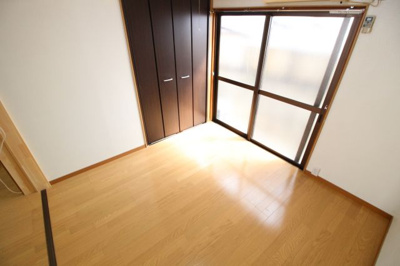 【寝室】 | グリーンハイツ