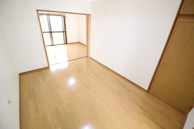 【洋室】 | グリーンハイツ