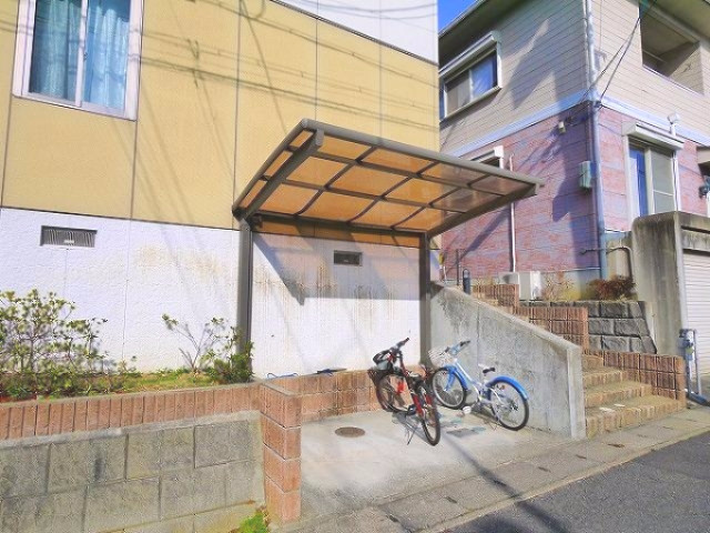 パークヒルＡ（谷）のその他共用部分|自転車置き場