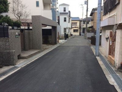 【前面道路含む現地写真】 | 東奈良1丁目中古2世帯住宅