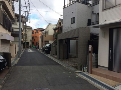 【前面道路含む現地写真】 | 東奈良1丁目中古2世帯住宅