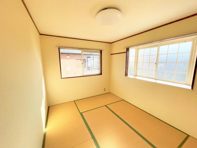 シャルムアイＢ棟の和室
