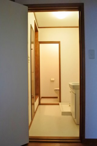 シャルムアイＢ棟の洗面所