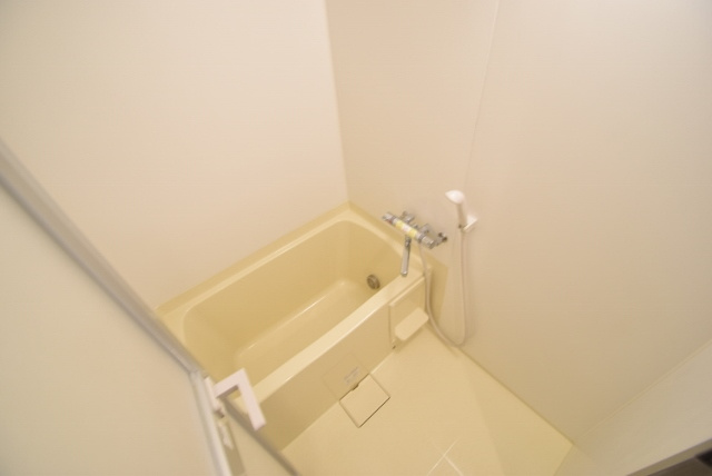 アンビックスプリアの浴室|追い焚き機能付き