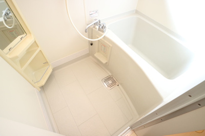 【浴室】 | シェソワモリタ