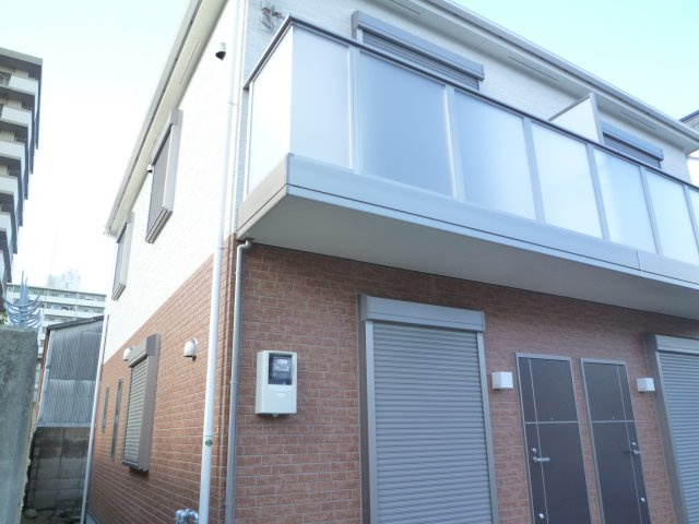 北加賀屋テラスハウスの外観