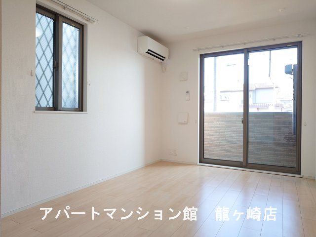 エレノアの居間・リビング