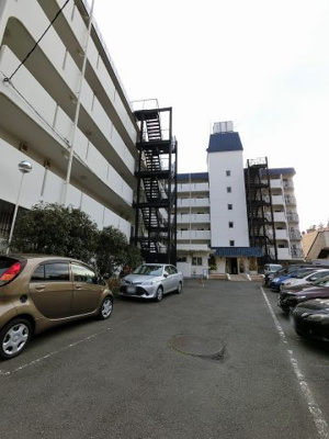 【駐車場】 | 秀和多摩川レジデンス