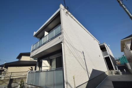 リブリ・ジェロ　セヴォム