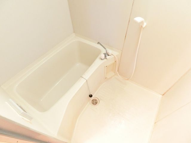日吉マンションの浴室|同物件別部屋イメージ写真