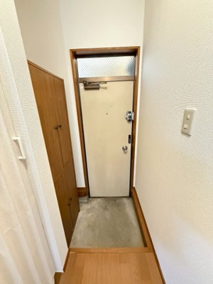 【玄関】 | 第二 スカイハイツ