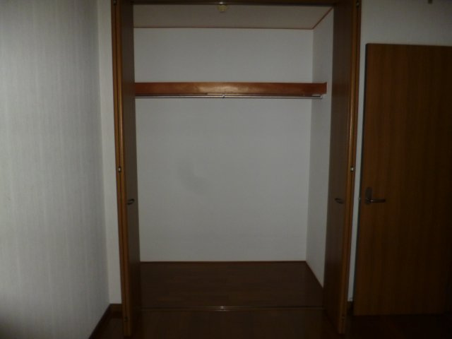 ハイツコアラの収納|クローゼット