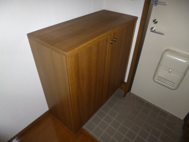 ハイツコアラの玄関|下駄箱