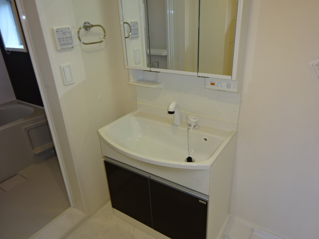 クレールの独立洗面台|シャンプードレッサー