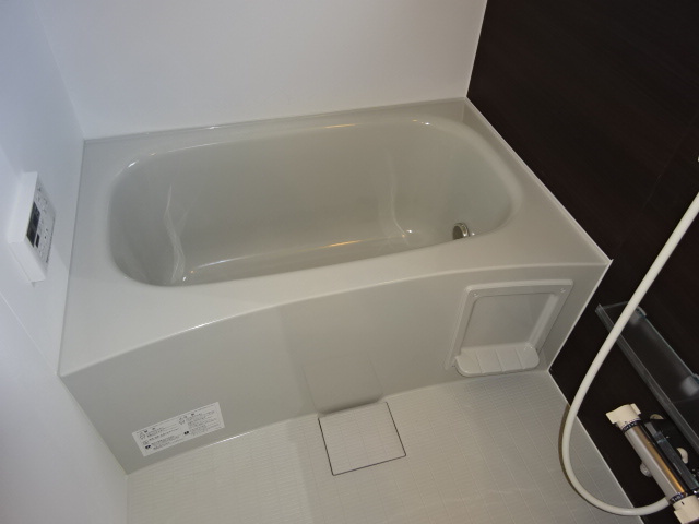 クレールの浴室|追い焚きバス