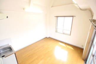 【洋室】 | Elle21