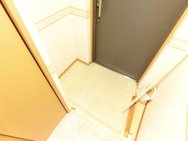 アーク・コートの玄関|同物件別部屋イメージ写真