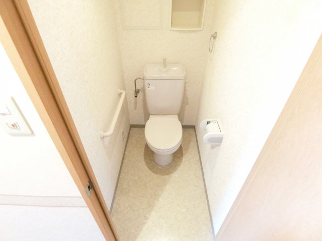 アーク・コートの浴室|同物件別部屋イメージ写真